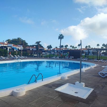 Bungalow Maspalomas Golf Con Jacuzzi, Piscina Y Jardin San Bartolomé المظهر الخارجي الصورة