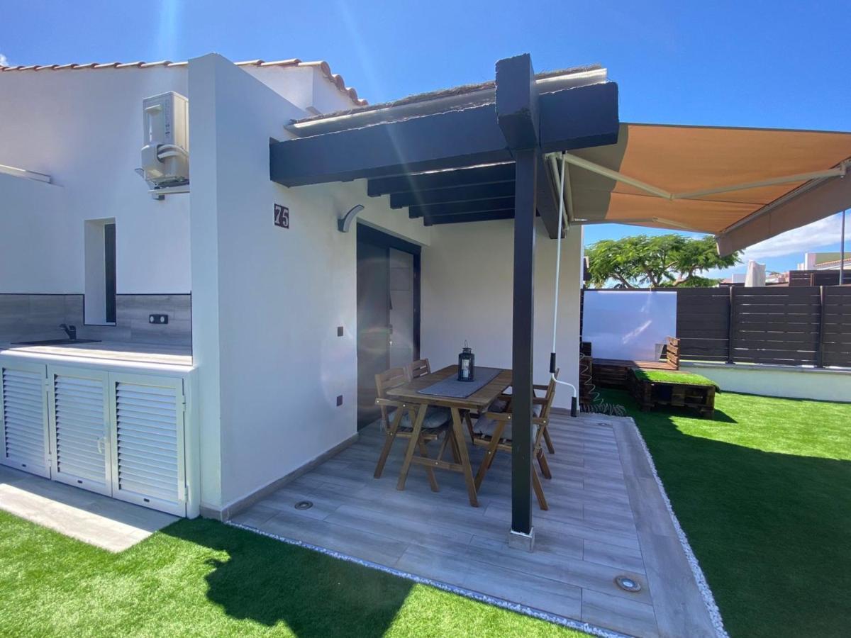 Bungalow Maspalomas Golf Con Jacuzzi, Piscina Y Jardin San Bartolomé المظهر الخارجي الصورة