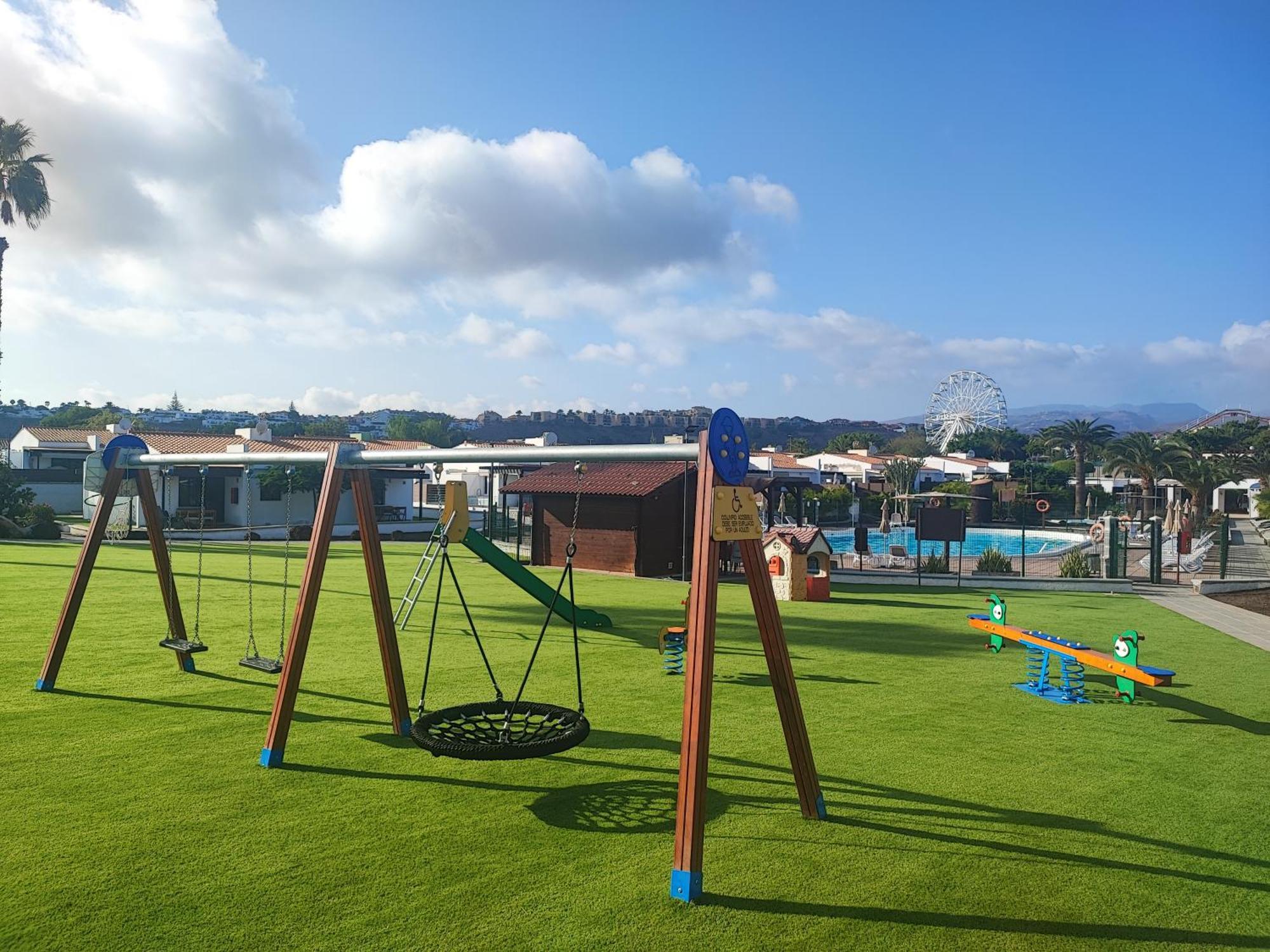 Bungalow Maspalomas Golf Con Jacuzzi, Piscina Y Jardin San Bartolomé المظهر الخارجي الصورة